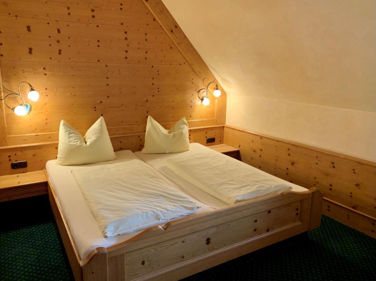 Gasthof Hartl Zum Unterwirt Turkenfeld Buitenkant foto